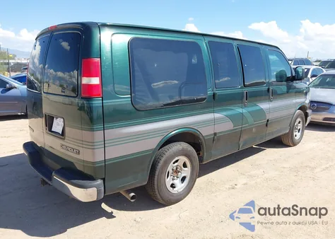 2003 Chevrolet Express Upfitter из США, поврежденный, VIN 1GBFG15T431155118